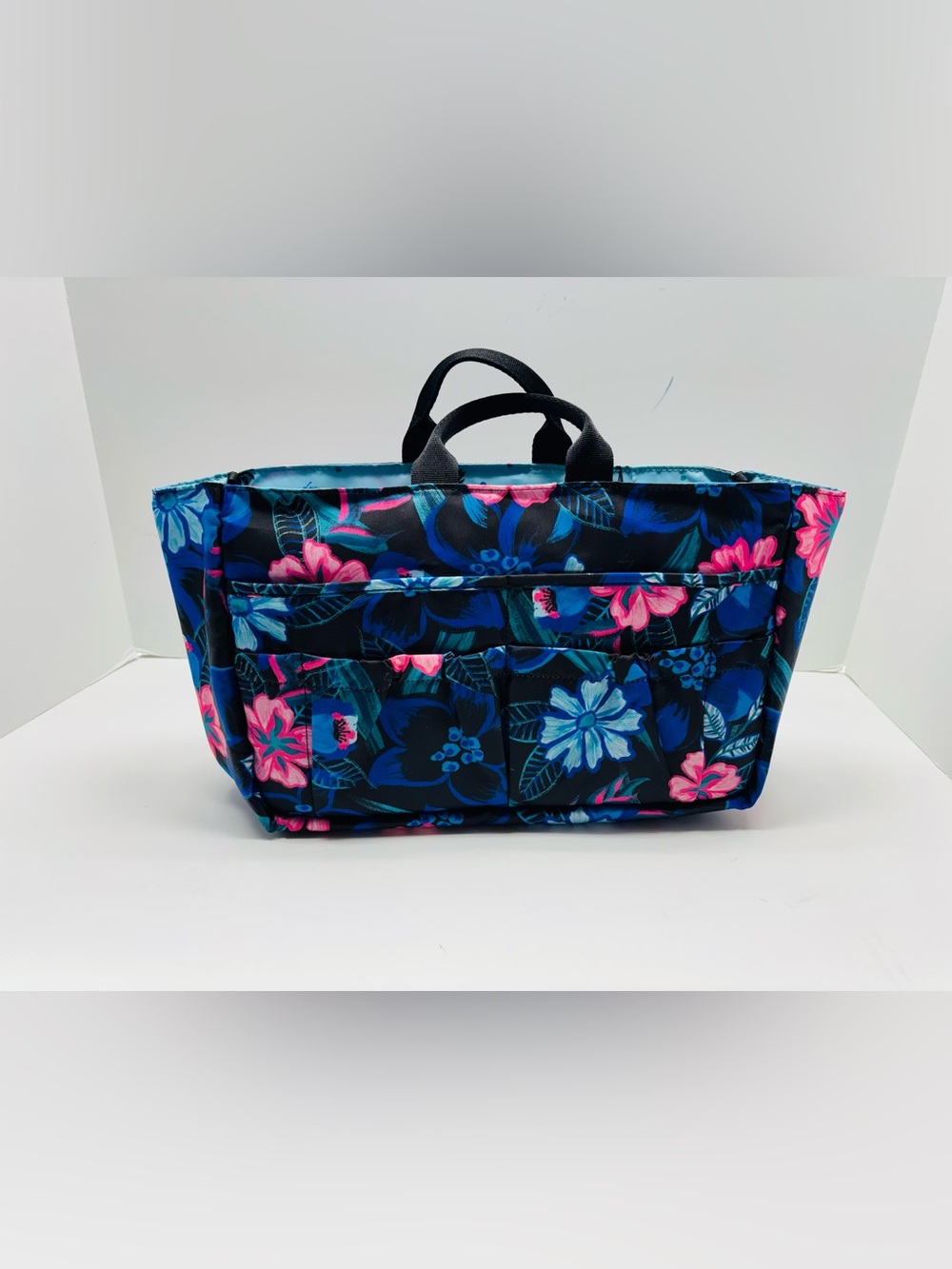NWOT Lug RESORT BLACK CHARIOT Large Floral Organizer Tote Bag